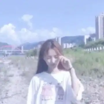校园风受欢迎情侣头像
