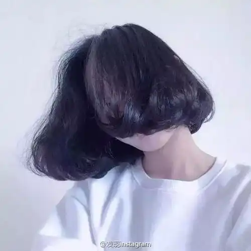 把恋爱的酸臭味忘了吧,你只需要记住钱的芳香
