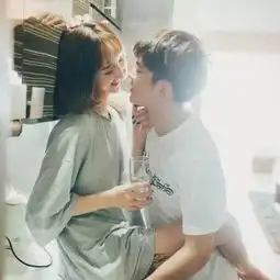 做情人式爱人,教你如何套牢男人心
