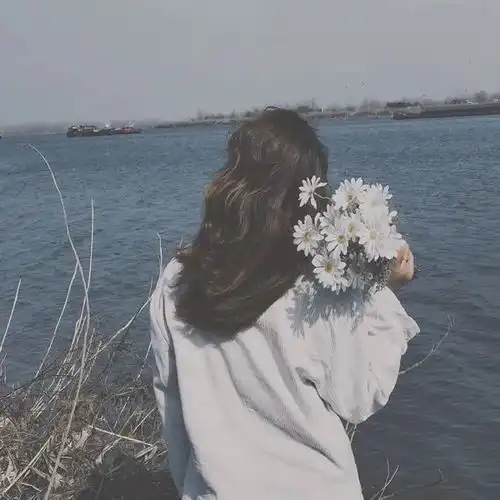 情侣头像一对两张真人情侣头像,唯美
