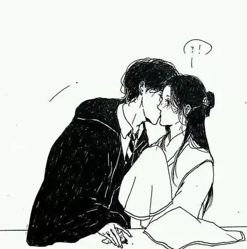 不烂大街的情侣头像
