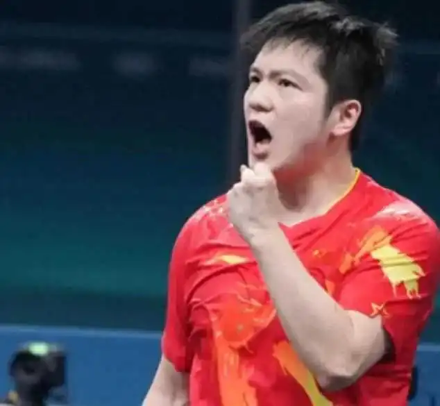 恭喜,27岁樊振东官宣喜讯,王励勤牵线,父母担心大事解决
