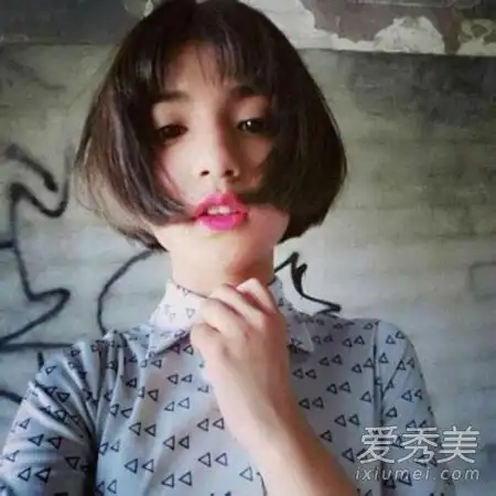 左刘海还是右刘海杨蜜高圆圆魅力示范
