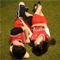 求跟篮球有关的情侣头像,唯美一点的

