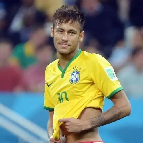 内马尔neymarjr.
