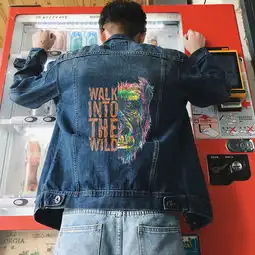 iiiiinnnns风bf风情侣牛仔夹克原宿宽松港风超火牛仔衣5ip78
