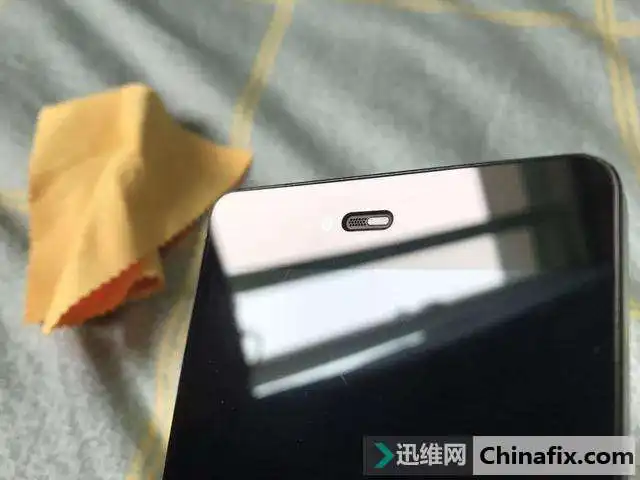 手机听筒声音越来越小,无需拆机一分钟轻松解决
