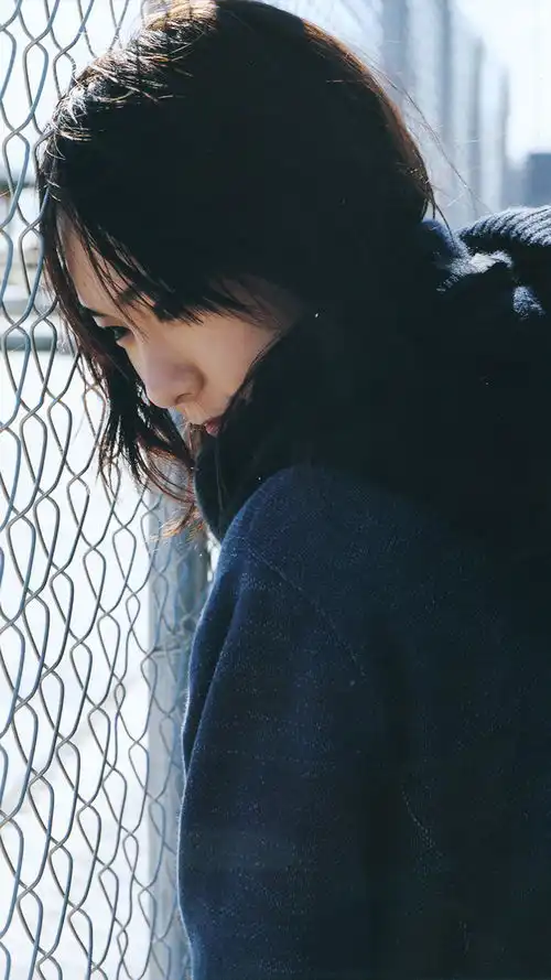 新亘结衣写真壁纸潮图日韩头像欧美摄影美图手机iphone闺蜜美女
