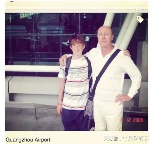 揭露被性侵的男童,南非警察国际托孤
