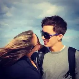 相恋6年准备结婚,结果他说你什么都好,就是家里不够有钱

