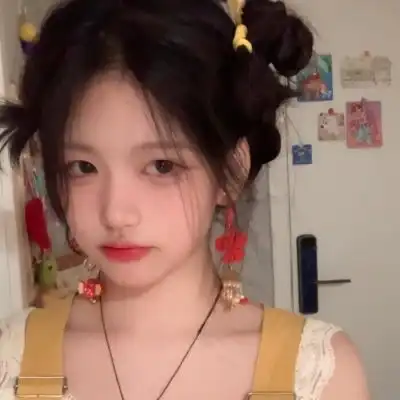 林谙野ins小众精美女头请少一微信头像我要个性网
