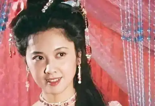 女儿国国王

