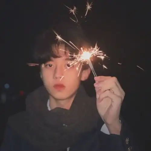 你家醋王找了很久的情头

