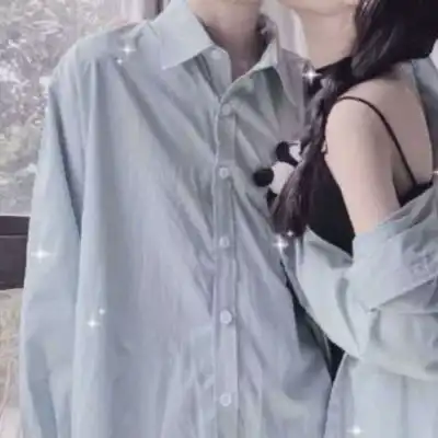 性感情侣头像真人超级污的情侣头像一对
