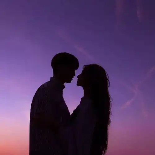 男生最想陪女朋友做哪些事
