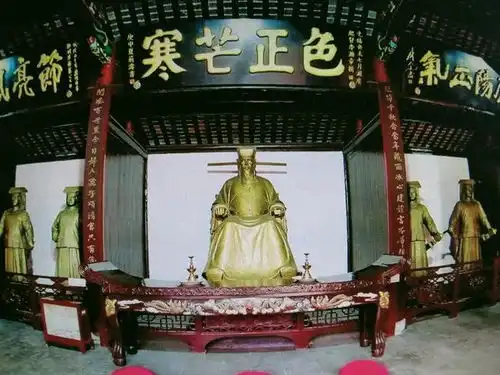 说说古代清官包拯
